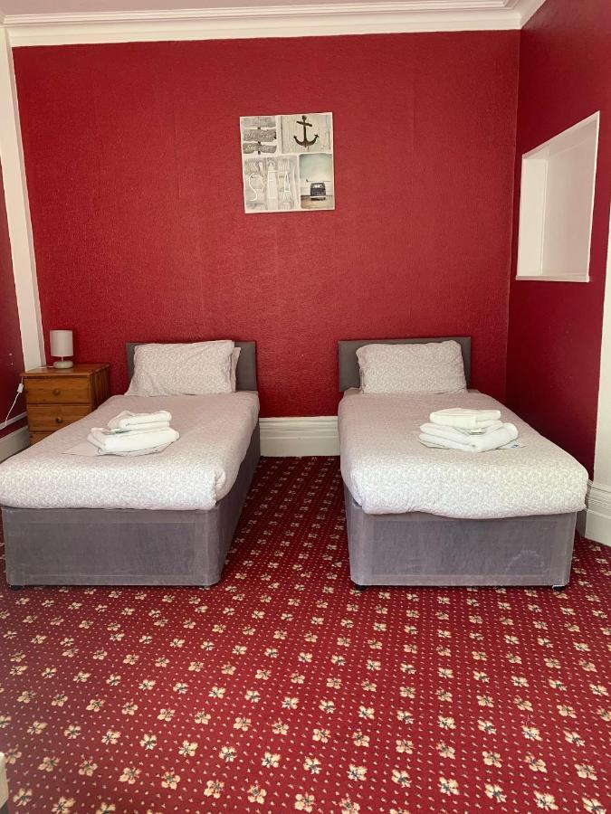 Park Inn Hotel Folkestone Ngoại thất bức ảnh